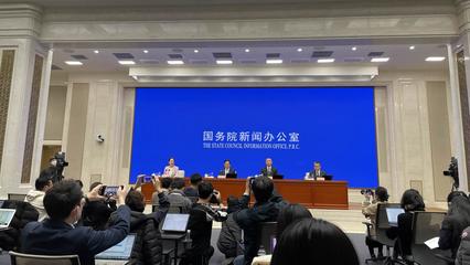 強化基礎性支撐，以智能裝備創(chuàng)新與AI基礎軟件共筑數字中國新基石